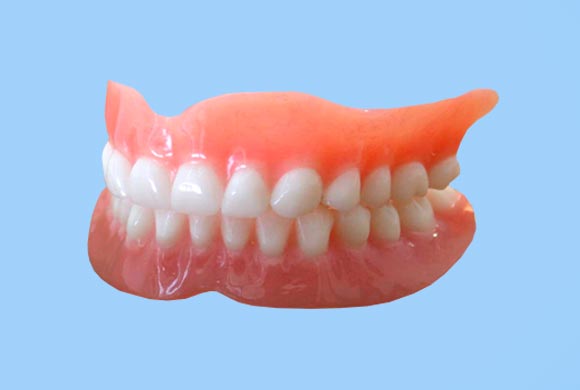 <font size="3" color="#000080">PRÒTESIS DENTAL</font>